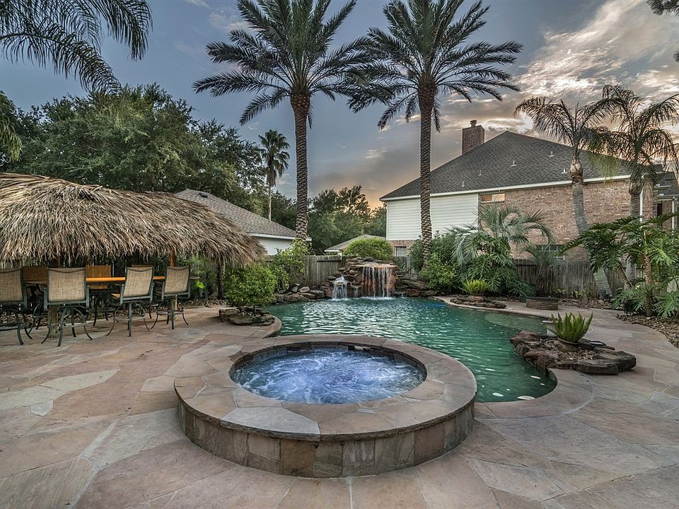 1st image of 2116 Pleasant Palm Cir