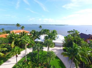 24 Island Rd, Sewalls Pt, FL 34996