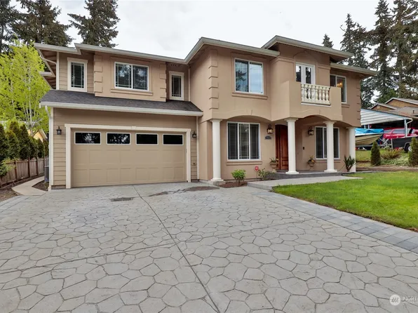 7020 122nd Avenue NE, Kirkland, WA 98033