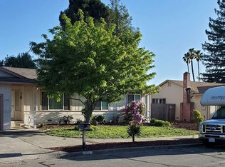 2338 Sundance St, Santa Rosa, CA 95403