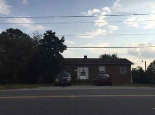 203 39th Street Pl SW, Hickory, NC 28602