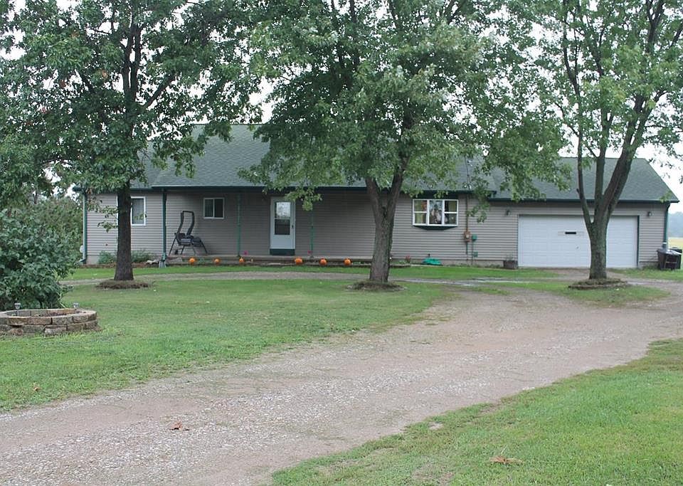 1st image of 13690 E Michigan Ave