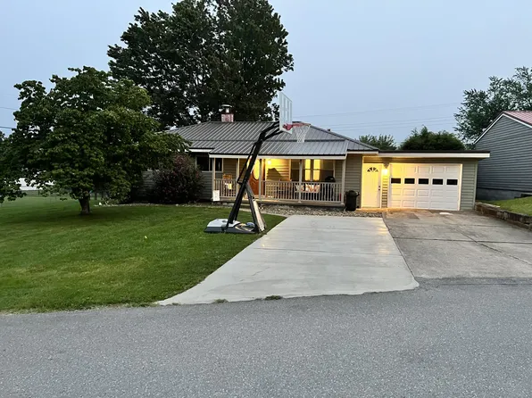 1204 Parkview Dr, Clearfield, PA 16830