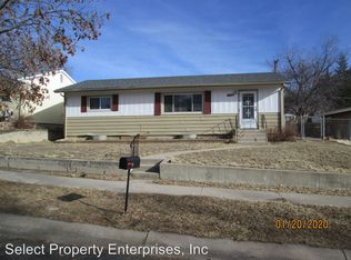 3607 Lancashire St, Colorado Springs, CO 80907