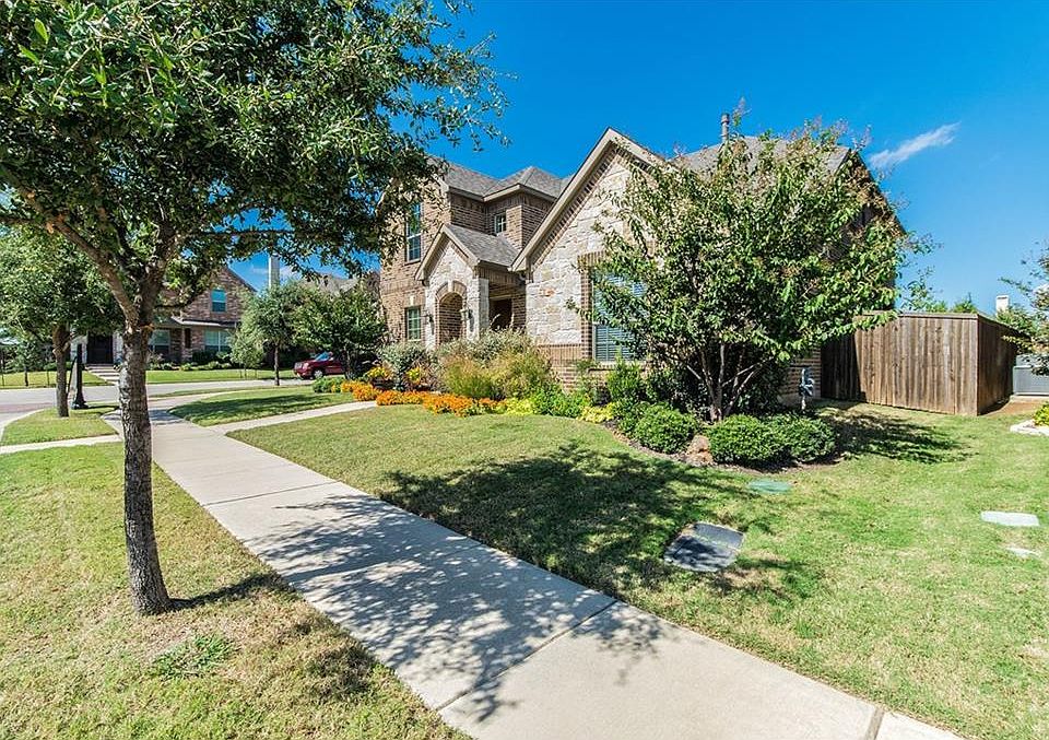 1st image of 6801 Oriole Ln