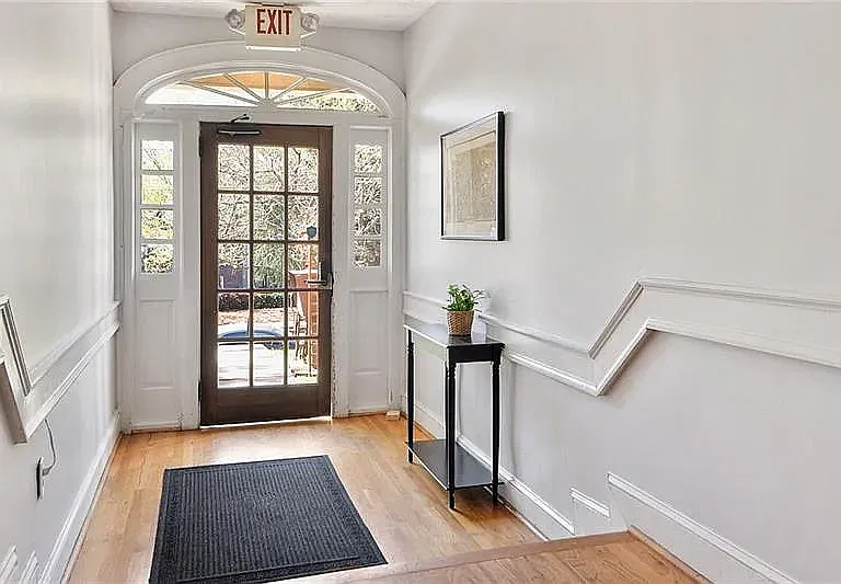 1 bed, 655 sqft, $1,795 — Photo 2