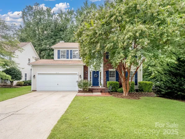 6514 Bells Mill Dr, Charlotte, NC 28269