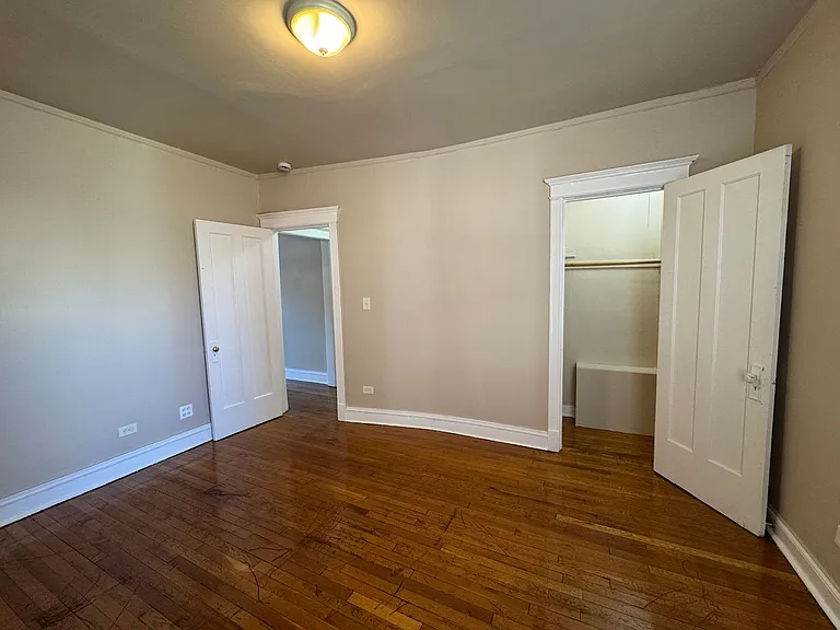 7332 S Lowe Ave #1 — Photo 9