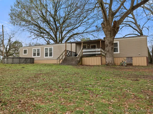 309 N 3rd St, Milburn, OK 73450