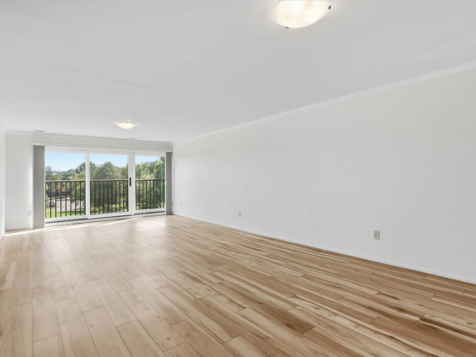 3 bed, 1538 sqft, $3,000 — Photo 2