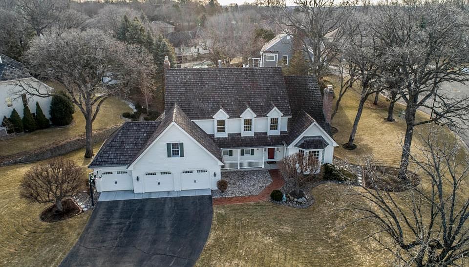1st image of 5501 River Bluff Dr