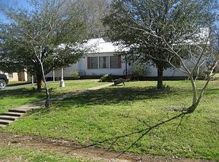 621 S 8th Ave, Teague, TX 75860