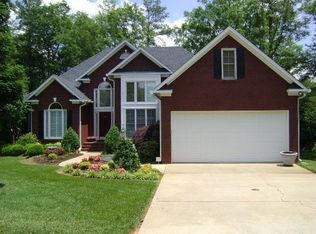 1958 Rosehaven Ln, Rock Hill, SC 29732