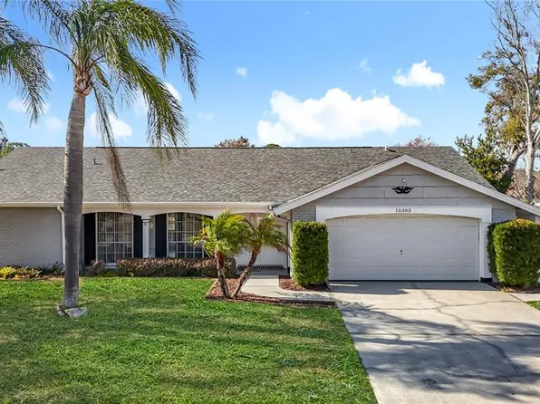 12303 Fieldstone Ln, Hudson, FL 34667