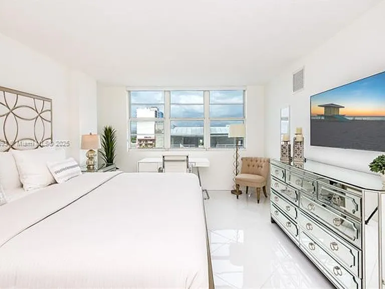 6917 Collins Avenue Cu #720 — Photo 7