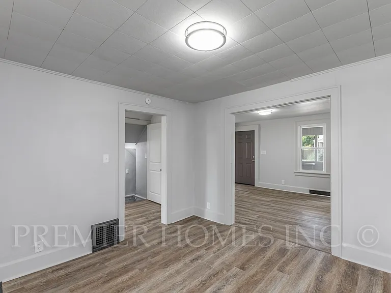 2913 11th St NW — Photo 1