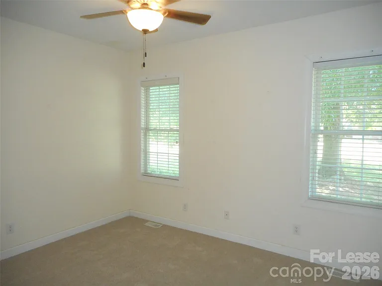 3088 Ancestry Cir — Photo 21