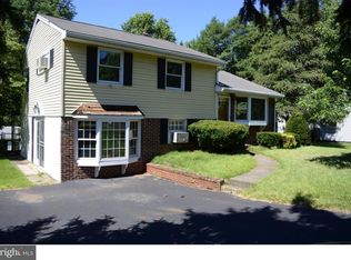 429 Adrian Rd, Collegeville, PA 19426