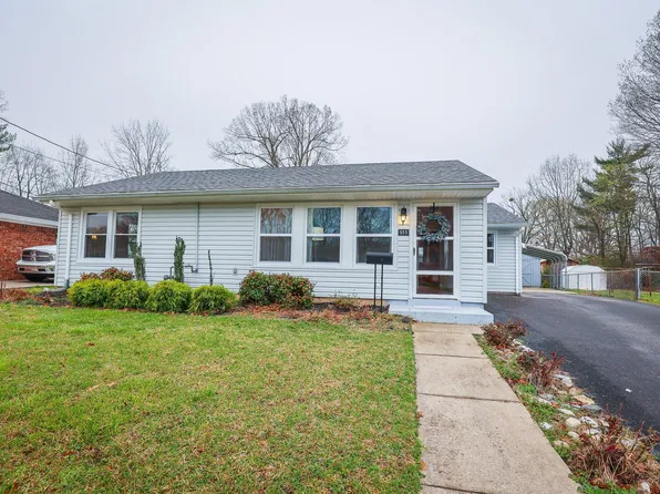 955 Lorine Ln, Paducah, KY 42001