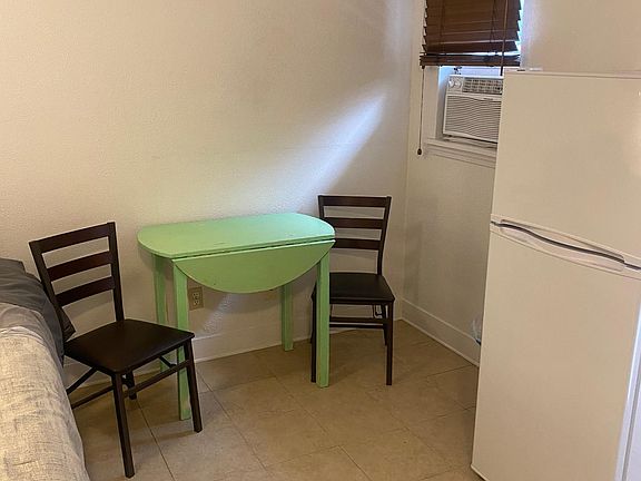 3rd image of 5702 Plaza Dr #A