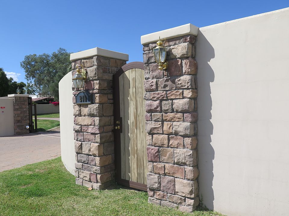 FRONT GATE