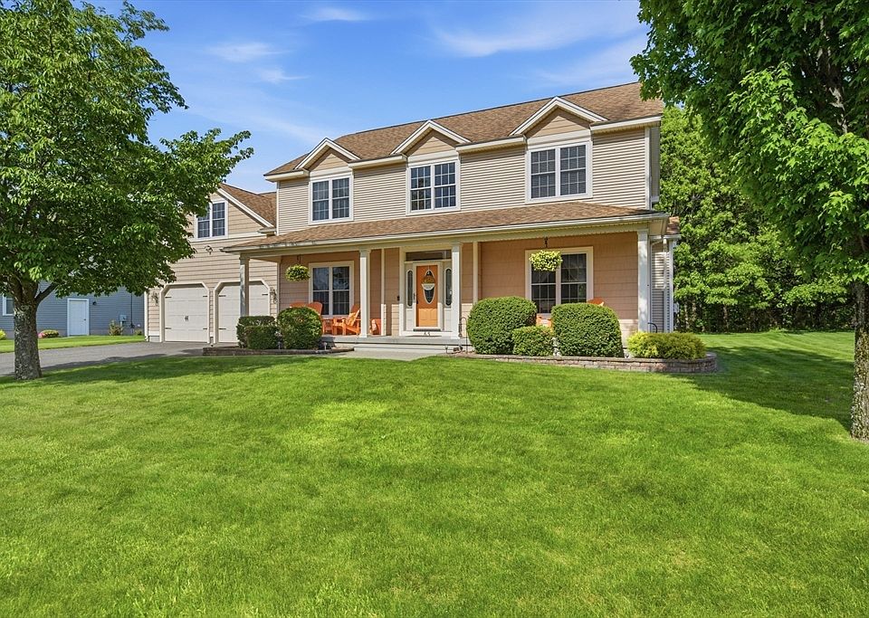 1st image of 63 Caddyshack Dr