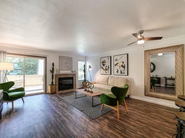 Harbor Oaks Apartments