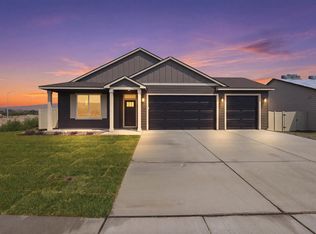 1504 W Williams Rd, Benton City, WA 99320