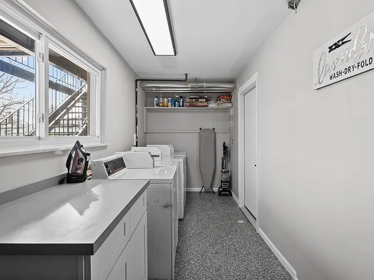 22 2nd St #3 — Photo 23