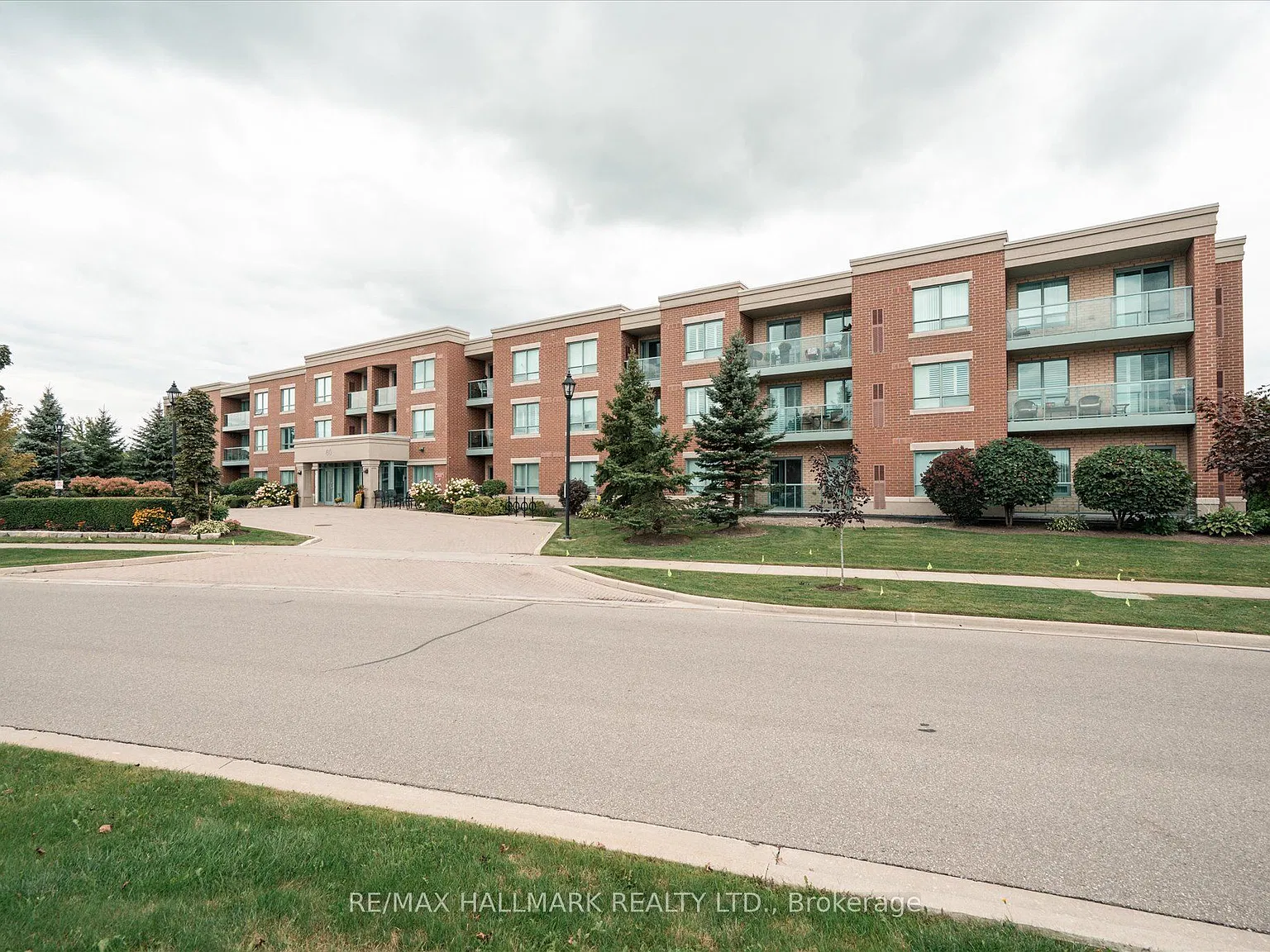 2 bed, $2,500 — Photo 2