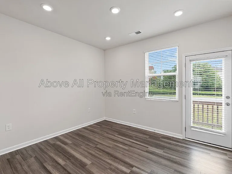 1035 Shoreside Dr — Photo 21