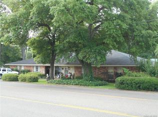 305 Butler St, Springhill, LA 71075