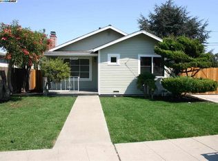 19736 Lake Chabot Rd, Castro Valley, CA 94546