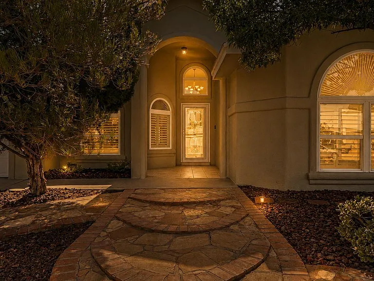 6141 Loma De Cristo Dr — Photo 6