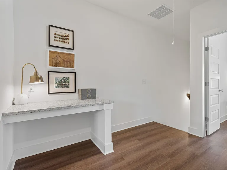 4107 Prentice St — Photo 20