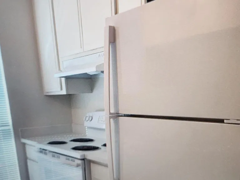 1931 California St #9 — Photo 10