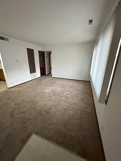 3215 Terrace Dr #7 — Photo 6