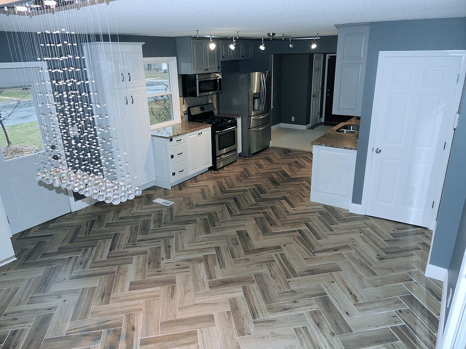 1st image of 8645 Fremont Ave S