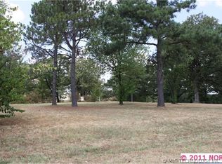 12 Saint, Muldrow, OK 74948