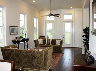 8670 Emnora Ln, Houston, TX 77080