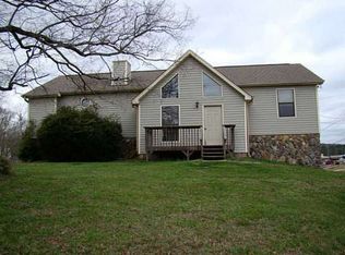 212 Mill Creek Rd, Woodstock, GA 30188