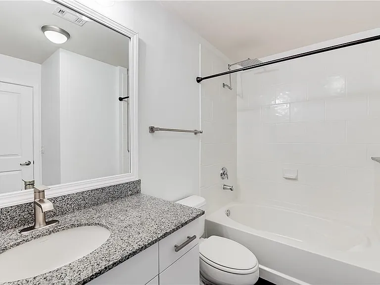 360 Nueces St #1302 — Photo 11