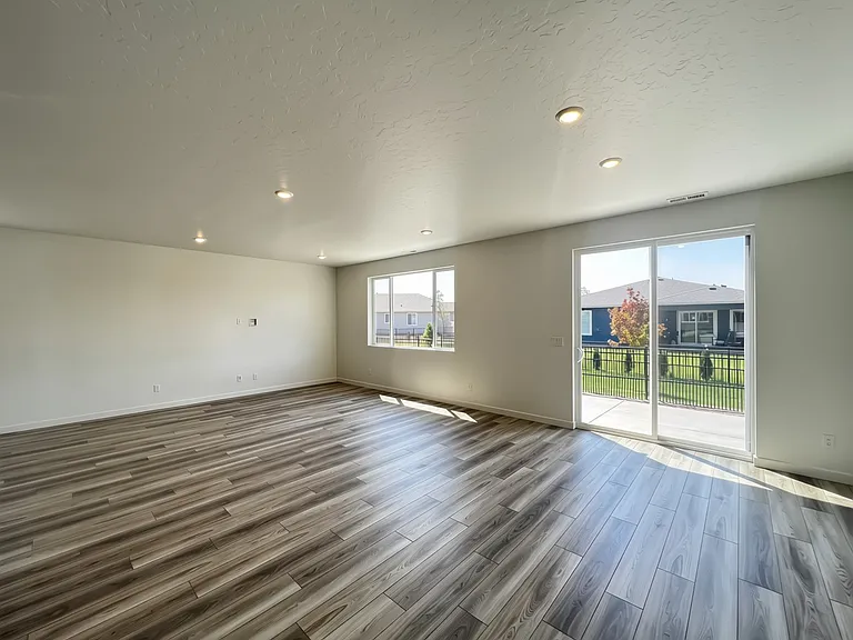 19447 N Attaway Pl — Photo 8