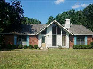 707 Spring Valley Rd, Montgomery, AL 36116