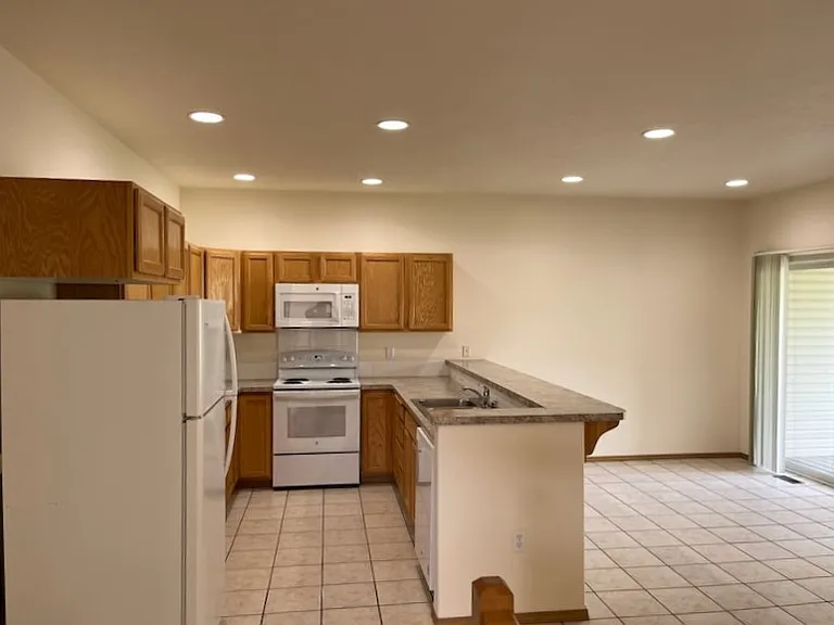 7717 N Morton St #7717 — Photo 10