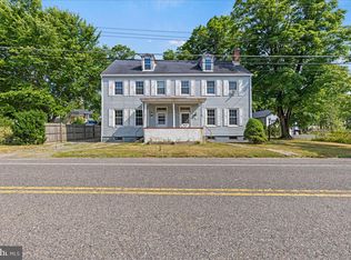 402 Main St, Columbus, NJ 08022