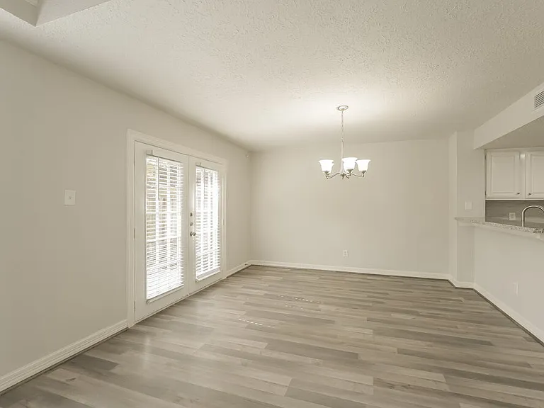 9223 Bristlebrook Dr — Photo 7