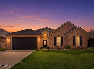 108 Agrarian Ave, Rayne, LA 70578