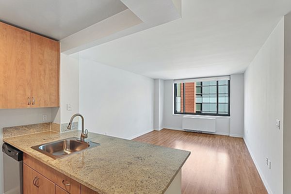 1st image of 400 W 55th St APT 6J