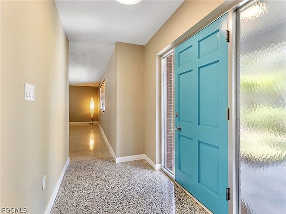 3rd image of 3517 Stuart Ct
